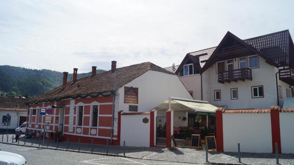 Pension Old City Brasov Exterior photo